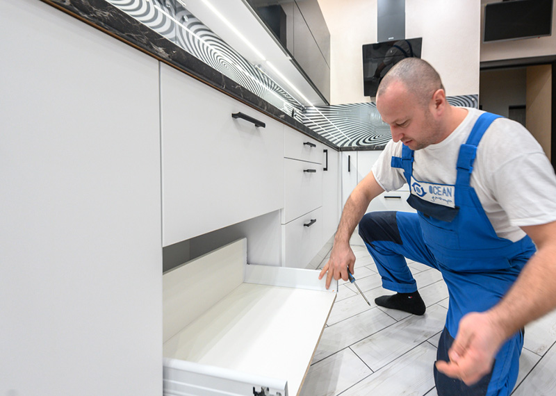 Заказать кухню с фурнитурой Блюм в Одессе