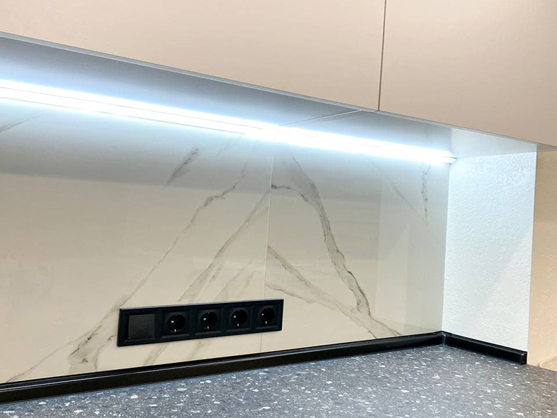 заказать мебель с подсветкой в Одессе